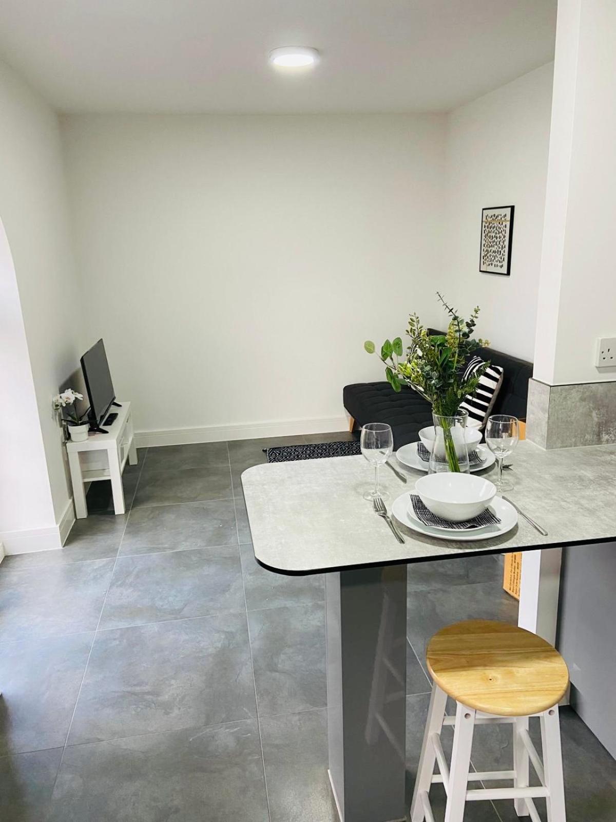 Modern Flat With Free Parking Close To Birmingham Centre Exteriör bild